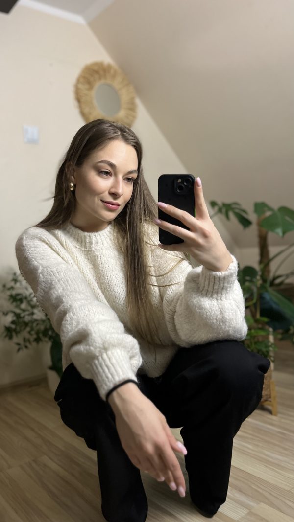 Sweterek cloudie