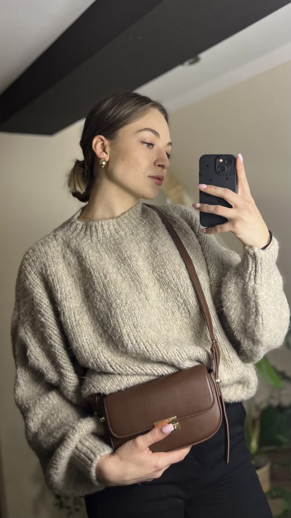 Sweterek cloudie