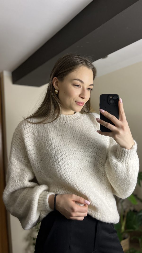 Sweterek cloudie