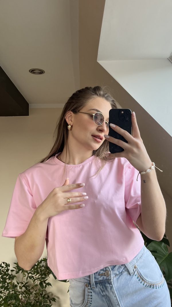 Krótki t-shirt