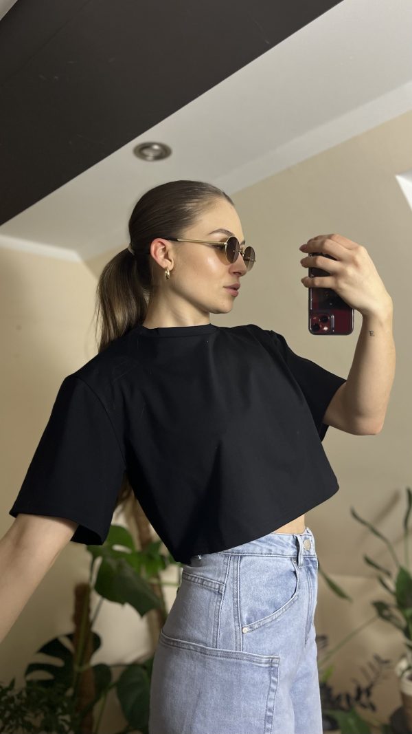 Krótki t-shirt