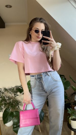 Krótki t-shirt