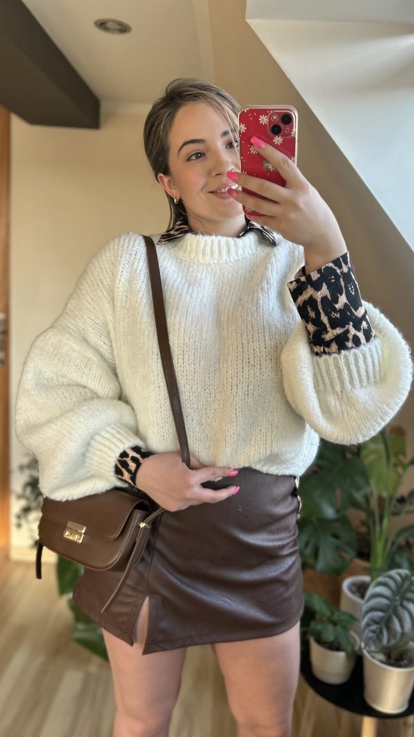 Sweterek bloom