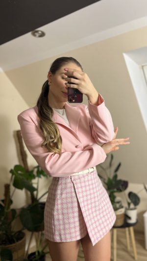 Krótka marynarka pink