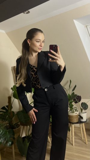Krótka marynarka black